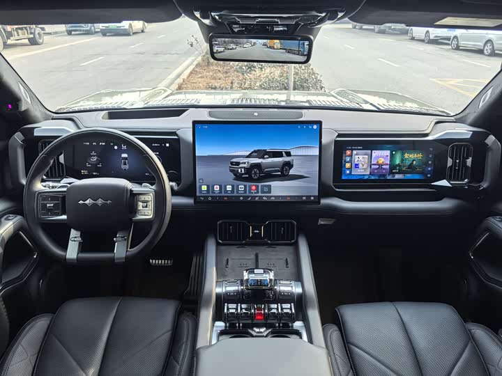 Фото 7 - BYD FangChengBao Leopard 8