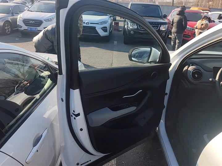 Фото 7 - BYD Sea Lion 05 DM-i Hybrid