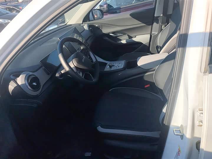 Фото 9 - BYD Sea Lion 05 DM-i Hybrid