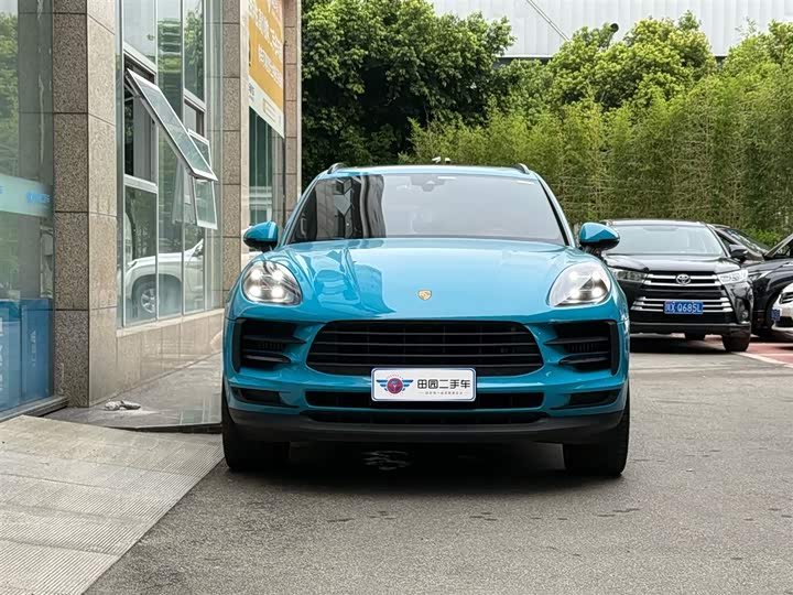 Фото 2 - Porsche Macan