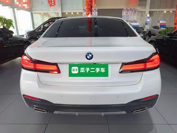 Фото 6 - BMW 5 Series