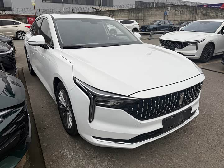 Photo 3 - Bestune B70