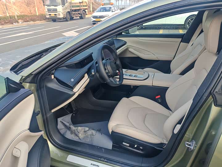 Фото 3 - Xiaomi SU7