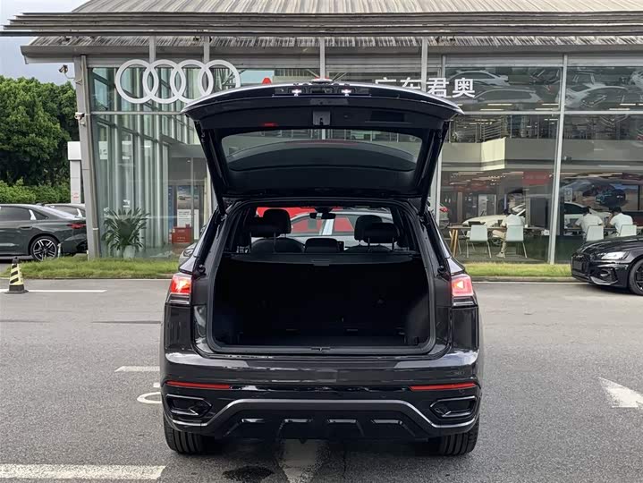 Фото 7 - Volkswagen Tayron