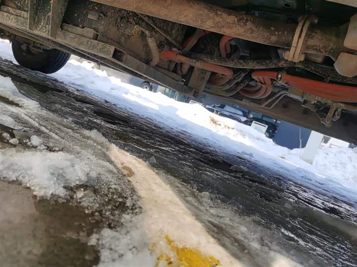 Фото 2 - JAC Refine M3 Hybrid