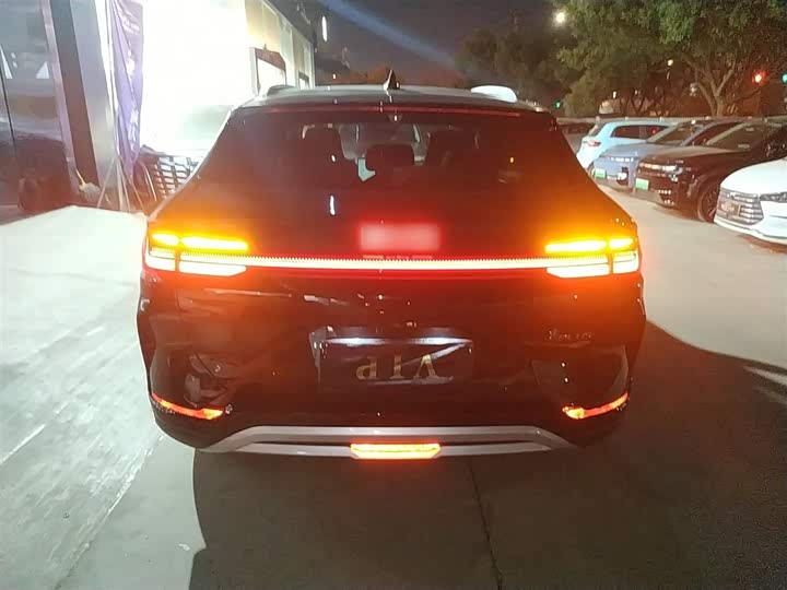 Фото 6 - BYD Song Plus Hybrid/EV