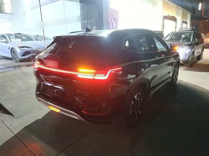 Фото 7 - BYD Song Plus Hybrid/EV