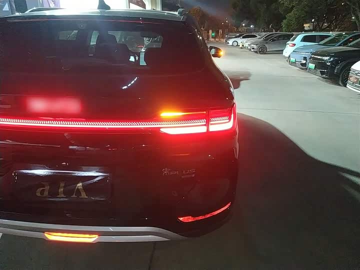 Фото 8 - BYD Song Plus Hybrid/EV