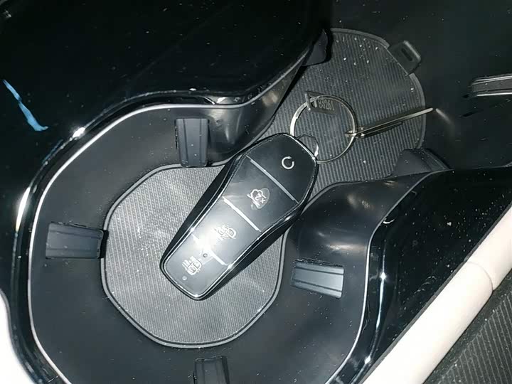 Фото 9 - BYD Song Plus Hybrid/EV