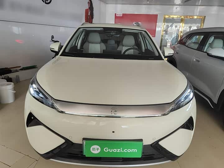 Фото 3 - BYD Yuan Plus