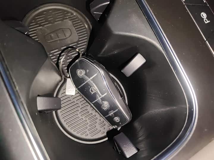 Фото 9 - BYD Yuan Plus