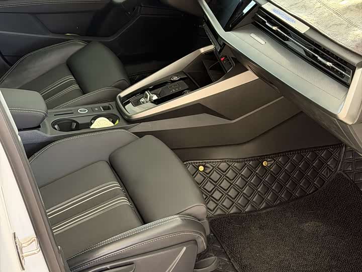 Фото 5 - Audi A3