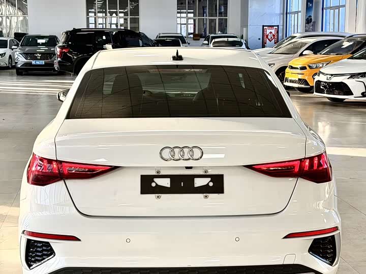 Фото 9 - Audi A3