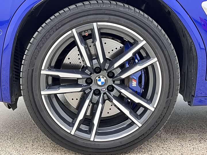 Фото 9 - BMW X3 M