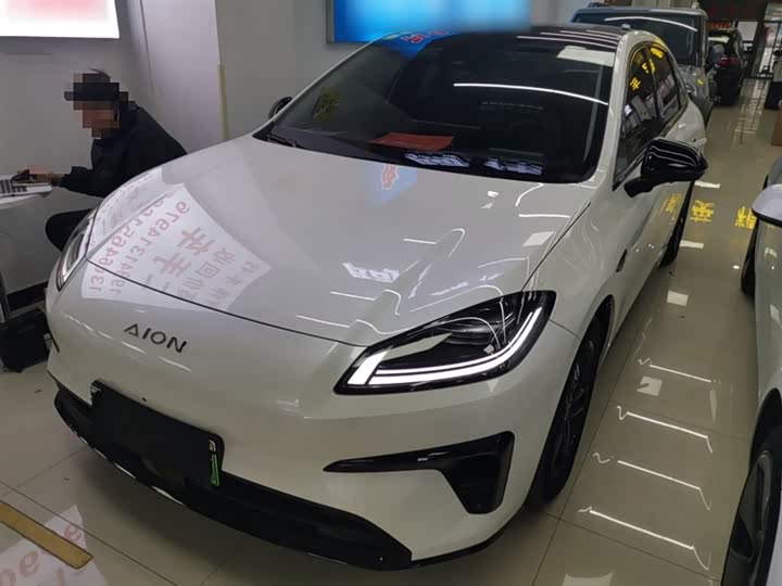 Фото 1 - GAC Aion RT