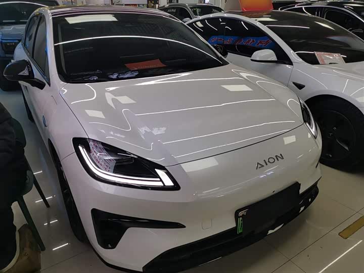 Фото 4 - GAC Aion RT