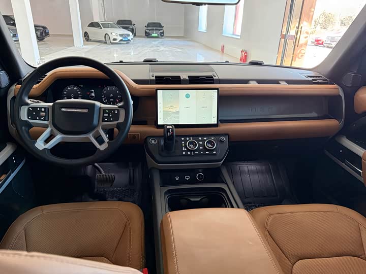 Фото 9 - Land Rover Defender