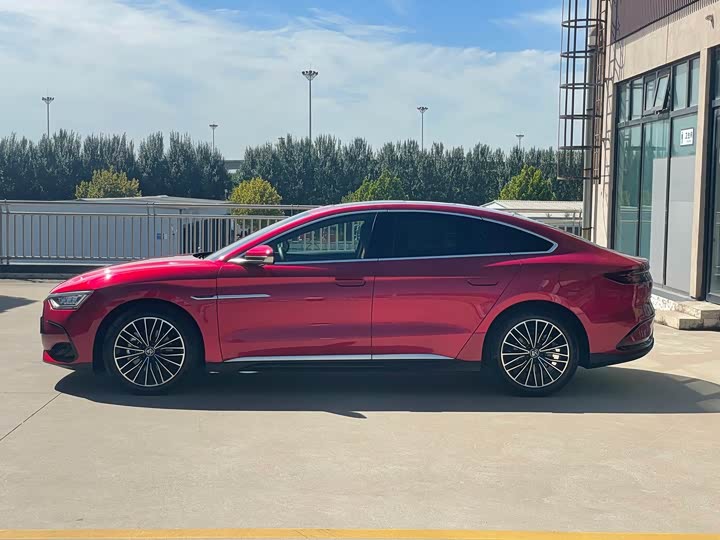 Фото 4 - BYD Han