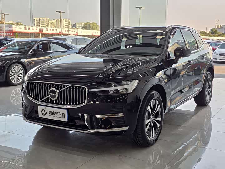 Фото 1 - Volvo XC60