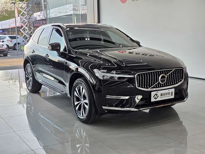 Фото 3 - Volvo XC60