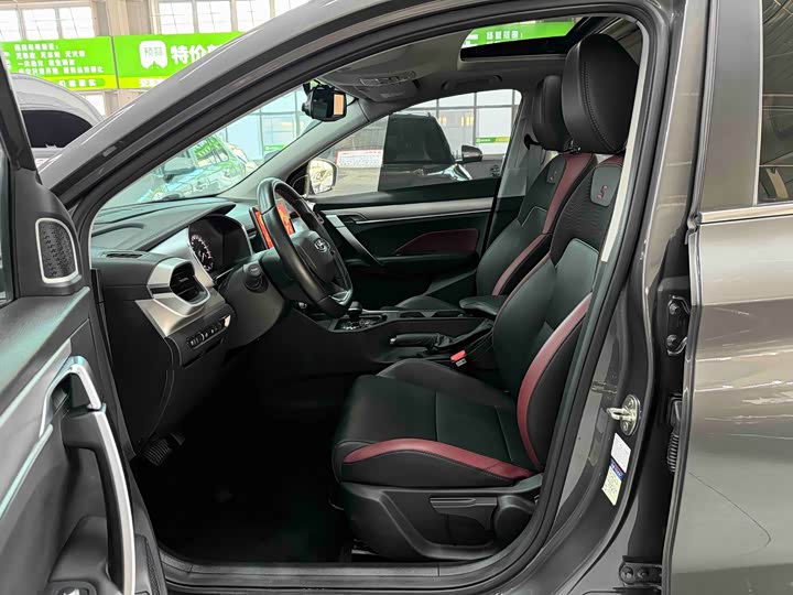 Geely Coolray 2021 2021款 1.4T DCT铂金版