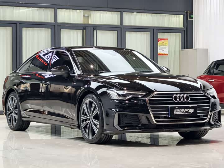 Фото 3 - Audi A6L