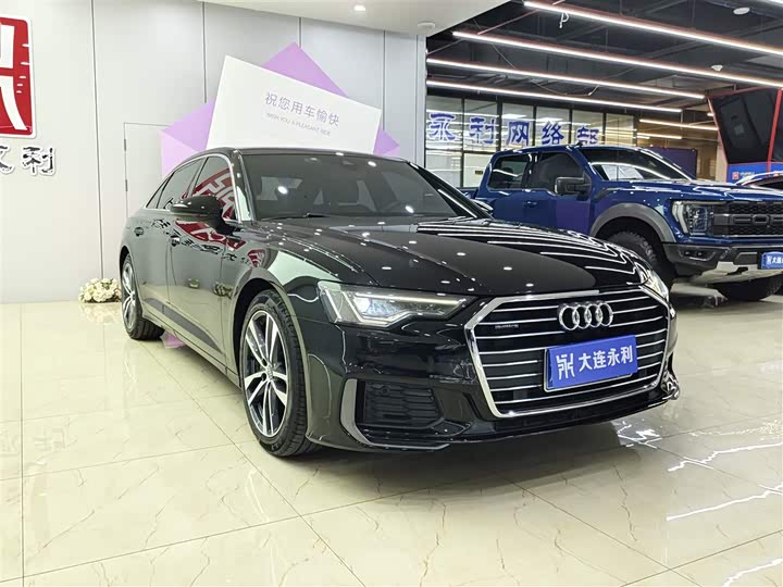 Фото 3 - Audi A6L