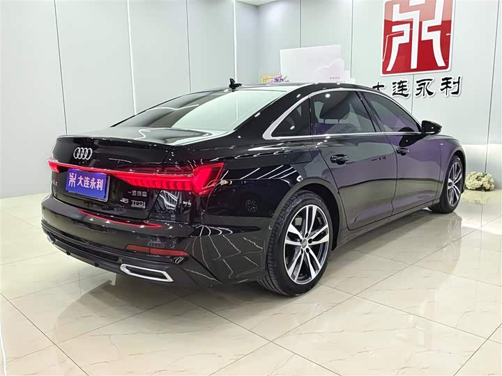 Фото 6 - Audi A6L