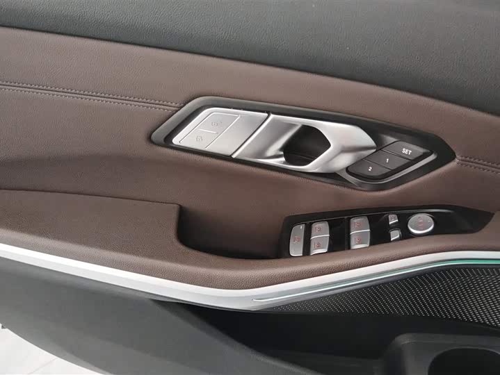 Фото 7 - BMW 3 Series