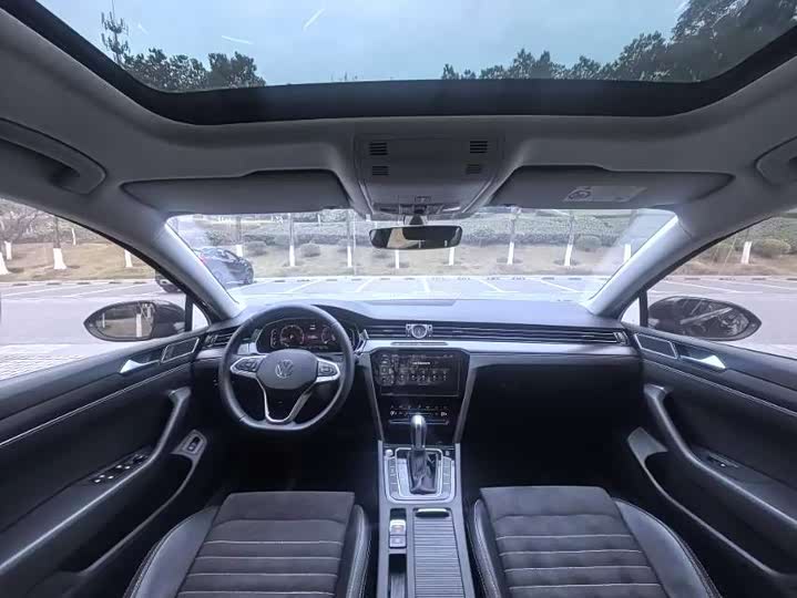 Фото 4 - Volkswagen Magotan