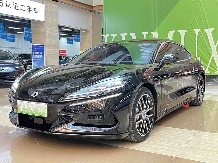 Фото 1 - Denza Z9