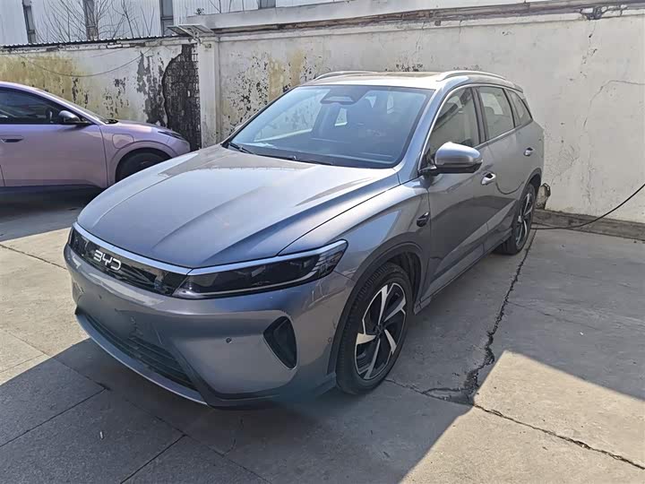 Фото 2 - BYD Sea Lion 05 DM-i Hybrid