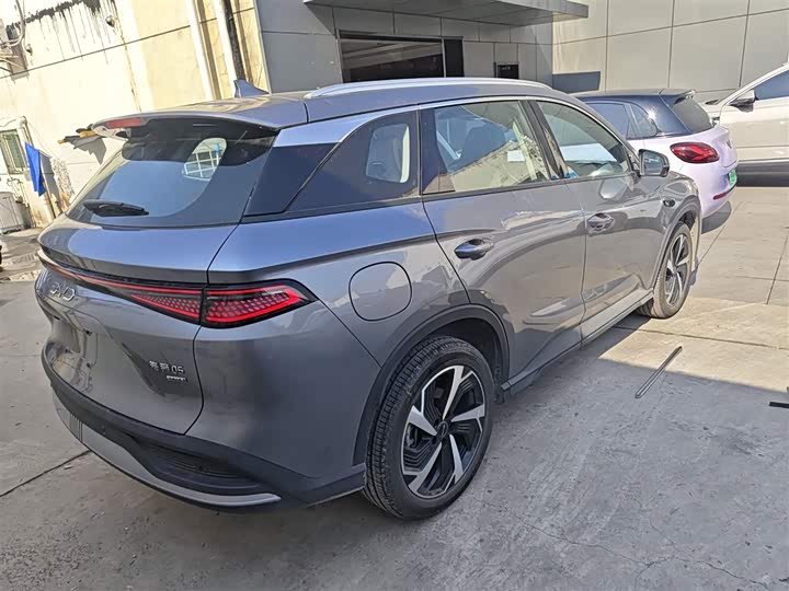 Фото 7 - BYD Sea Lion 05 DM-i Hybrid