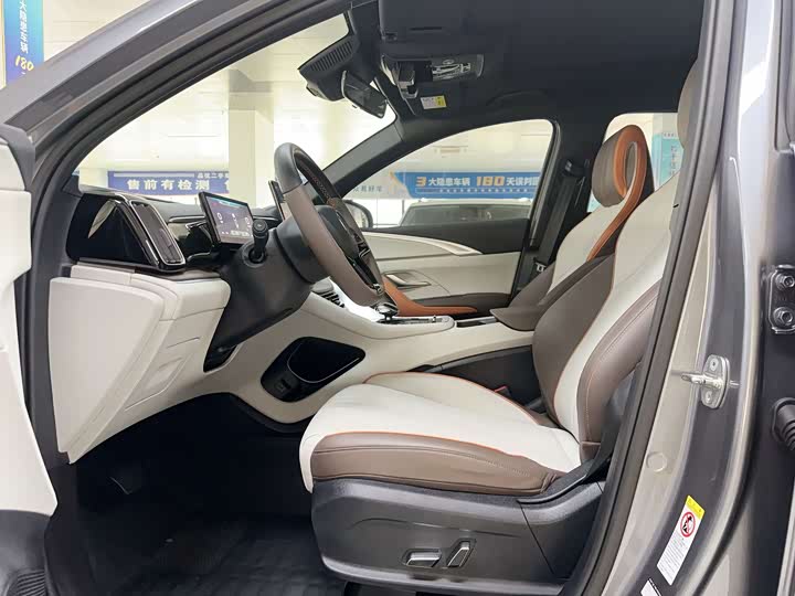 Фото 17 - BYD Song Pro Hybrid