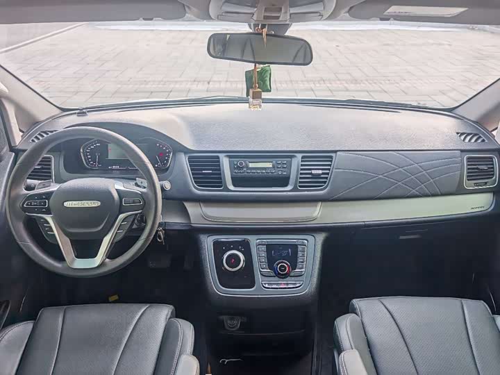 Фото 9 - Maxus G20