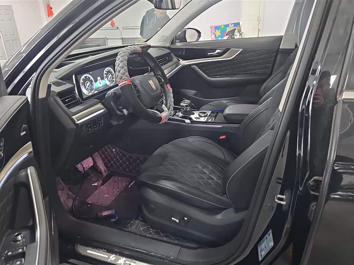 Фото 9 - Hongqi HS5