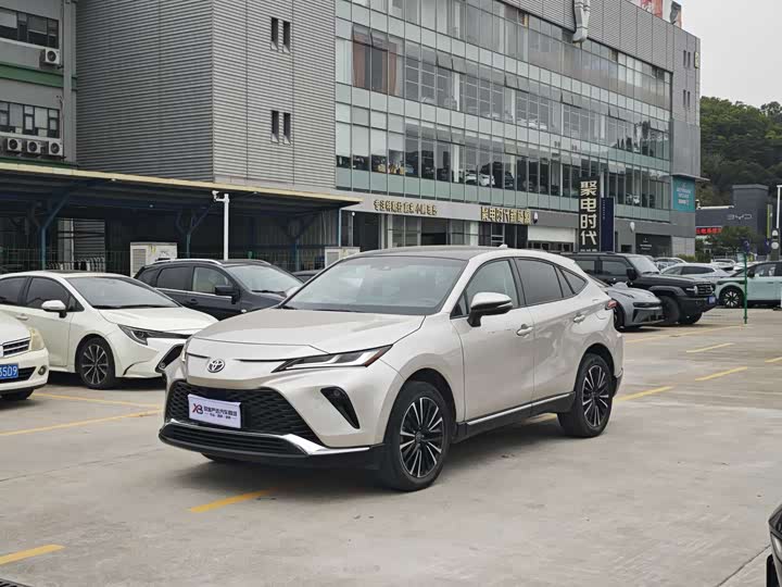 Фото 1 - Toyota Venza