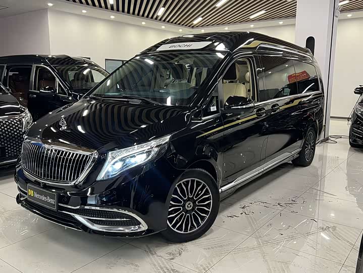 Фото 1 - Mercedes-Benz V-Class