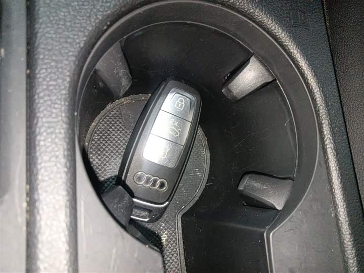 Фото 9 - Audi A3