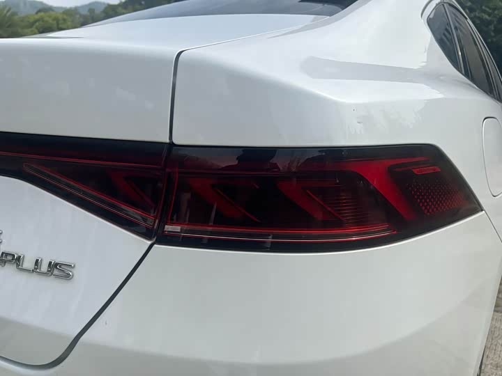 Фото 9 - BYD Qin Plus