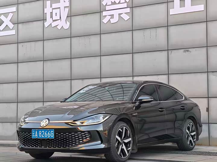 Фото 1 - Volkswagen Lamando L