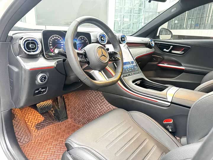 Фото 4 - Mercedes-Benz C-Class