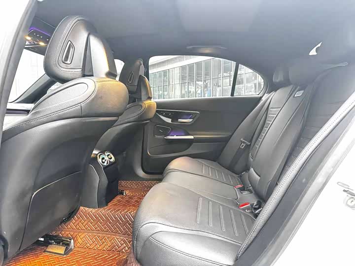 Фото 5 - Mercedes-Benz C-Class