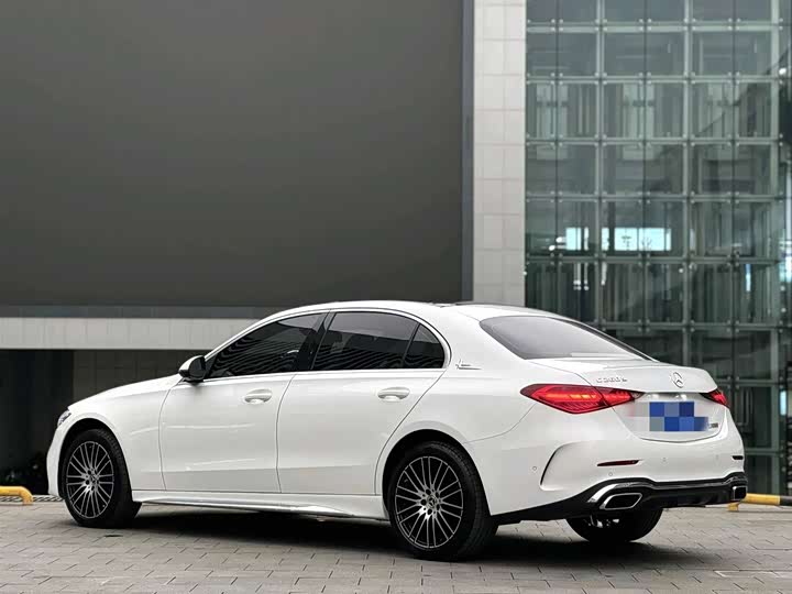 Фото 9 - Mercedes-Benz C-Class