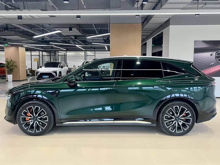 Фото 4 - Zeekr 7X