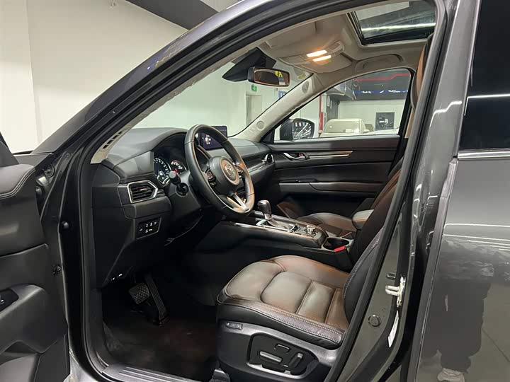 Фото 9 - Mazda CX-5