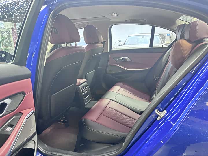 Фото 8 - BMW 3 Series