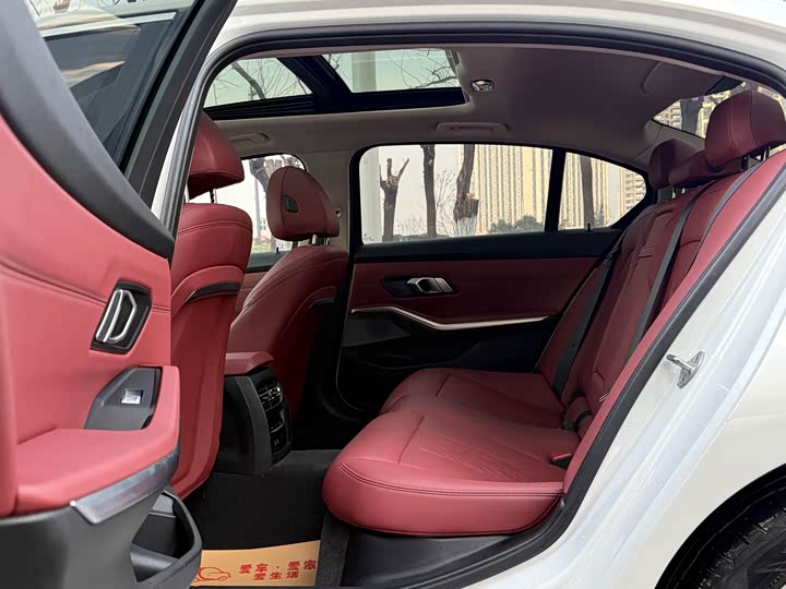 Фото 6 - BMW 3 Series