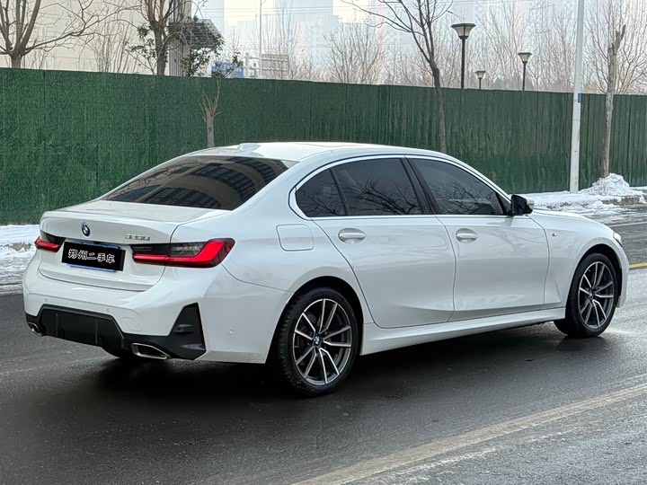 Фото 9 - BMW 3 Series