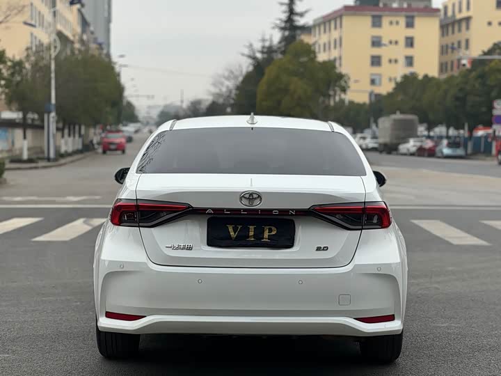 Фото 5 - Toyota Allion